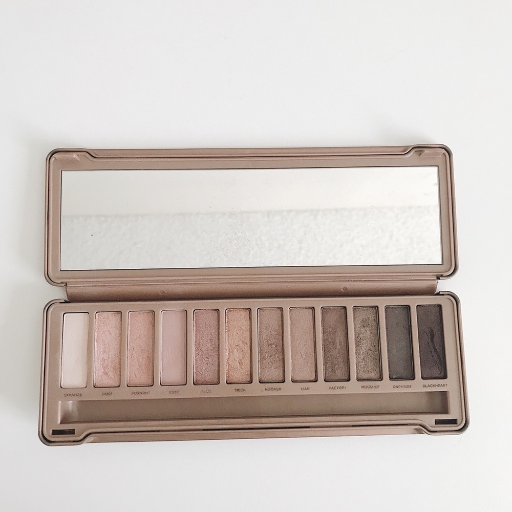 URBAN DECAY Rose Gold Eyeshadow Palette